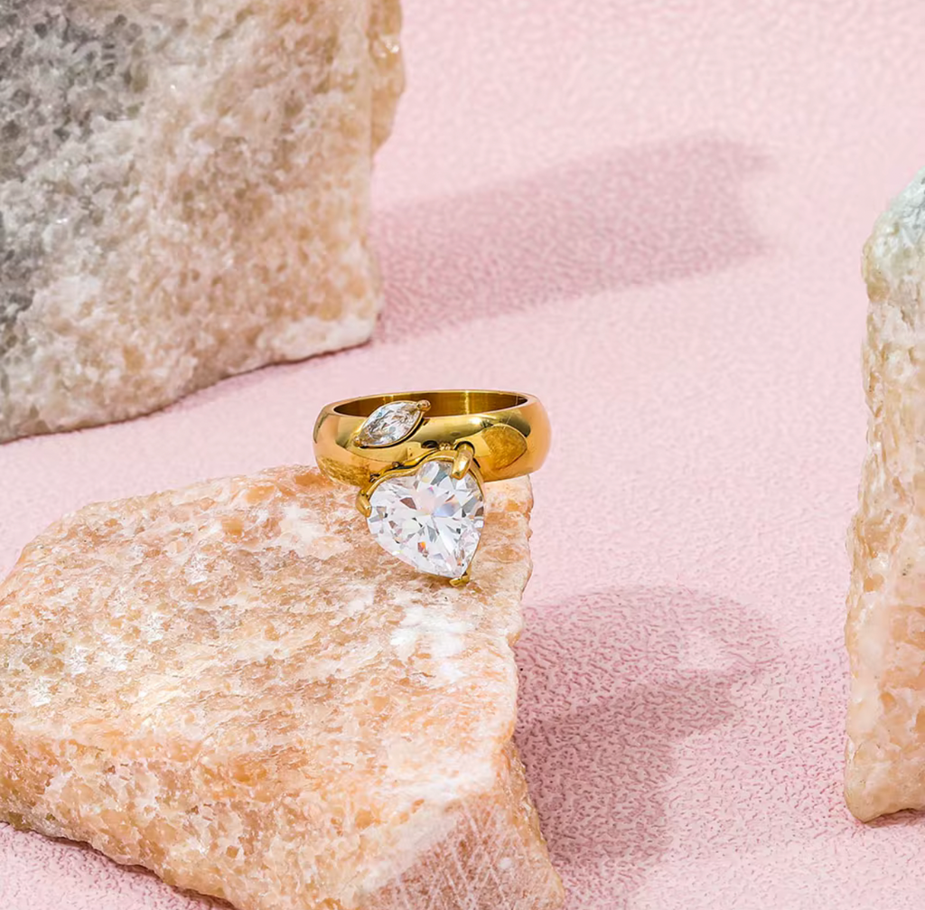 “Heart Drop” Ring