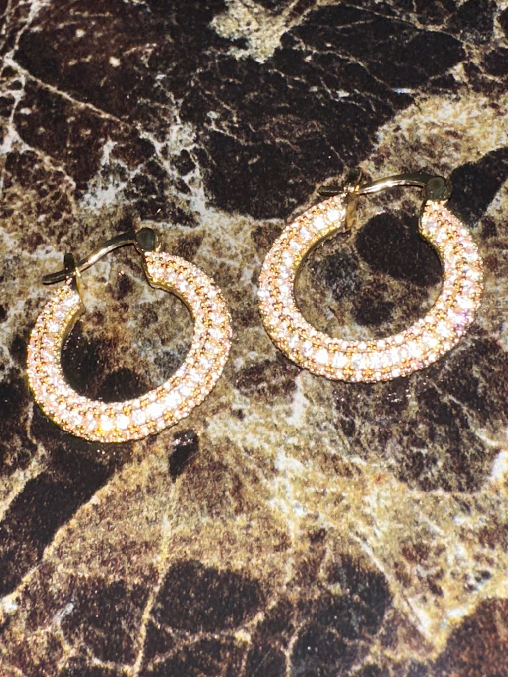 “Easy Now” Hoops