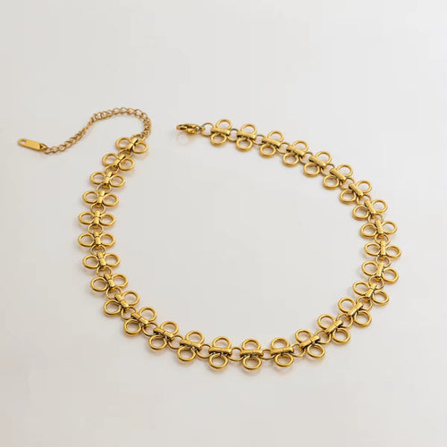 "Circle Me In" Choker Necklace