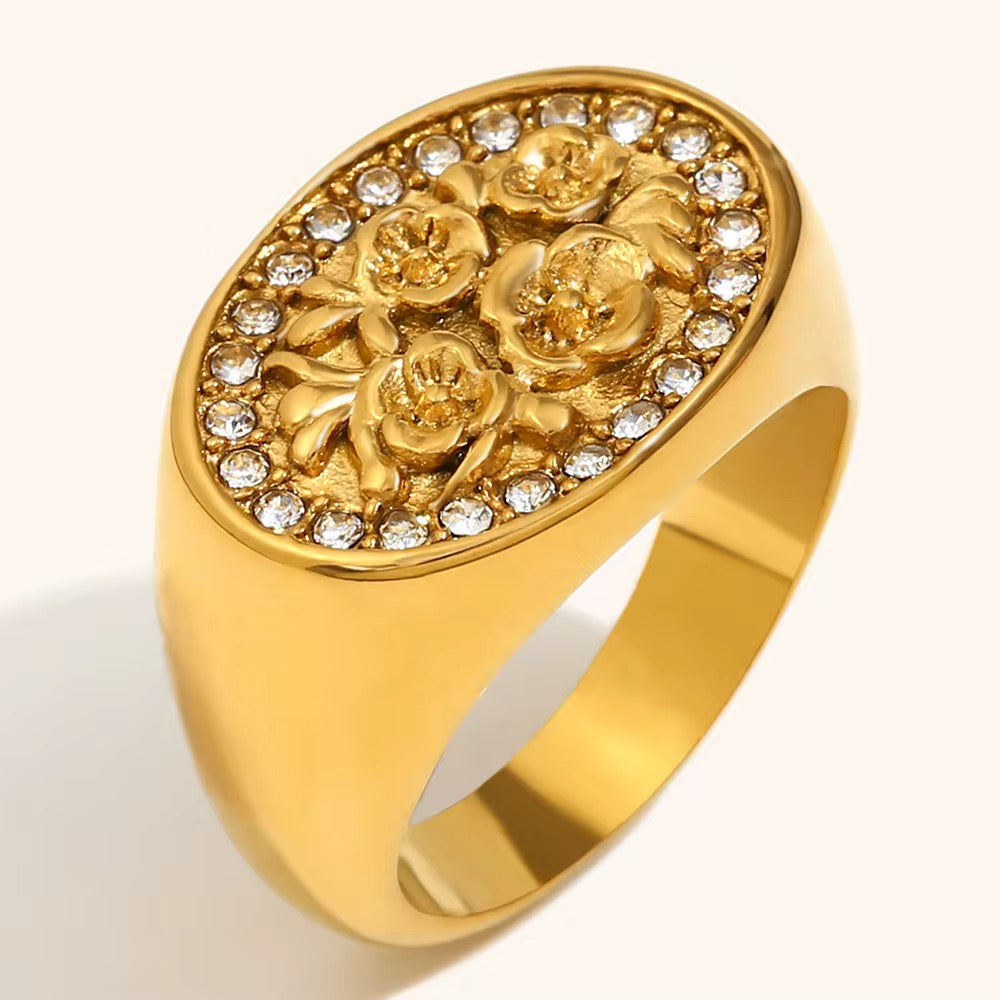 “Bed of Roses” Ring