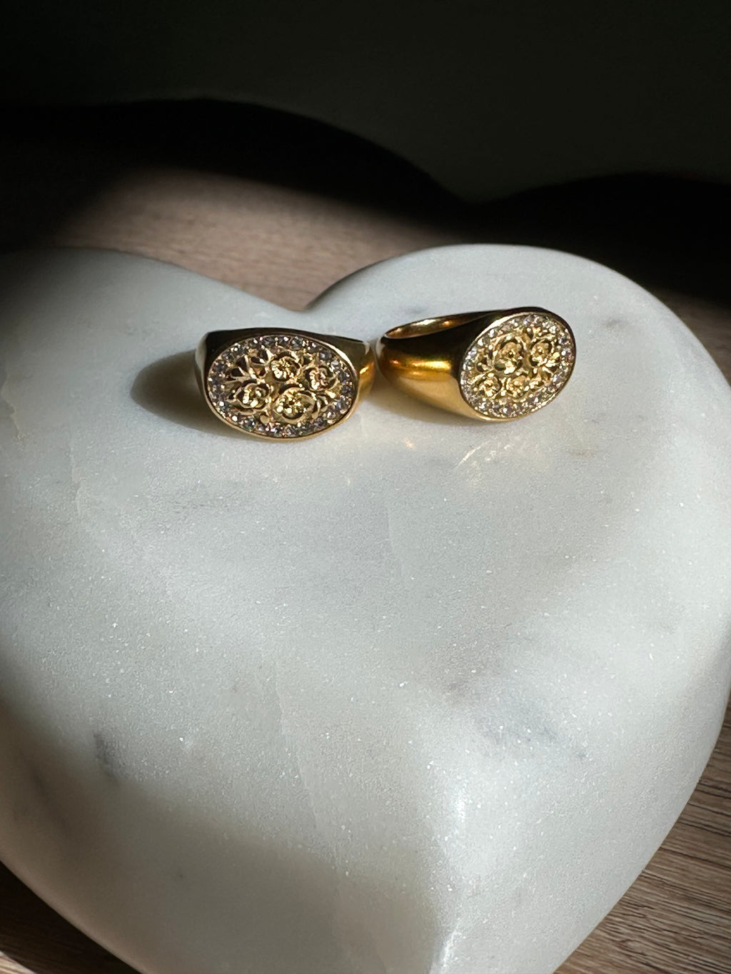 “Bed of Roses” Ring