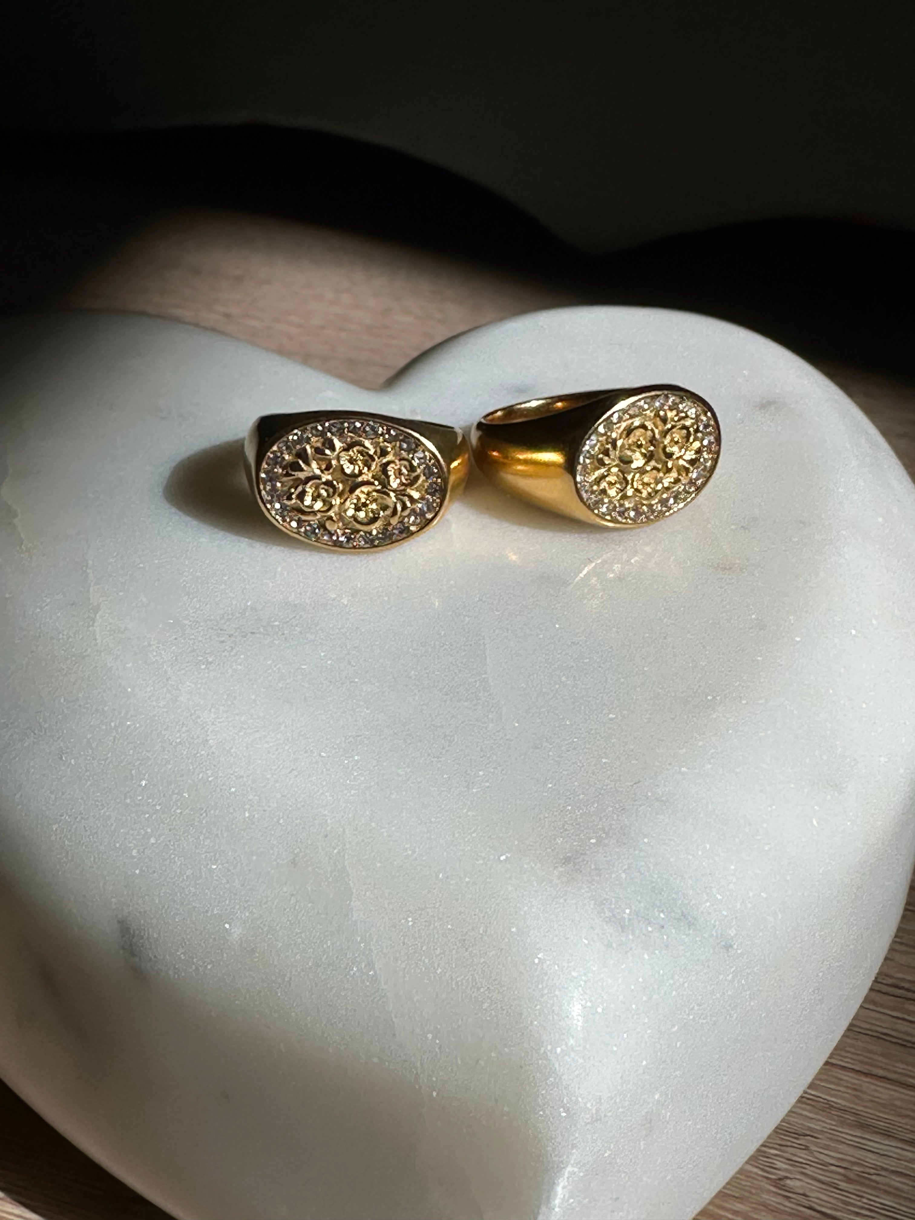 “Bed of Roses” Ring