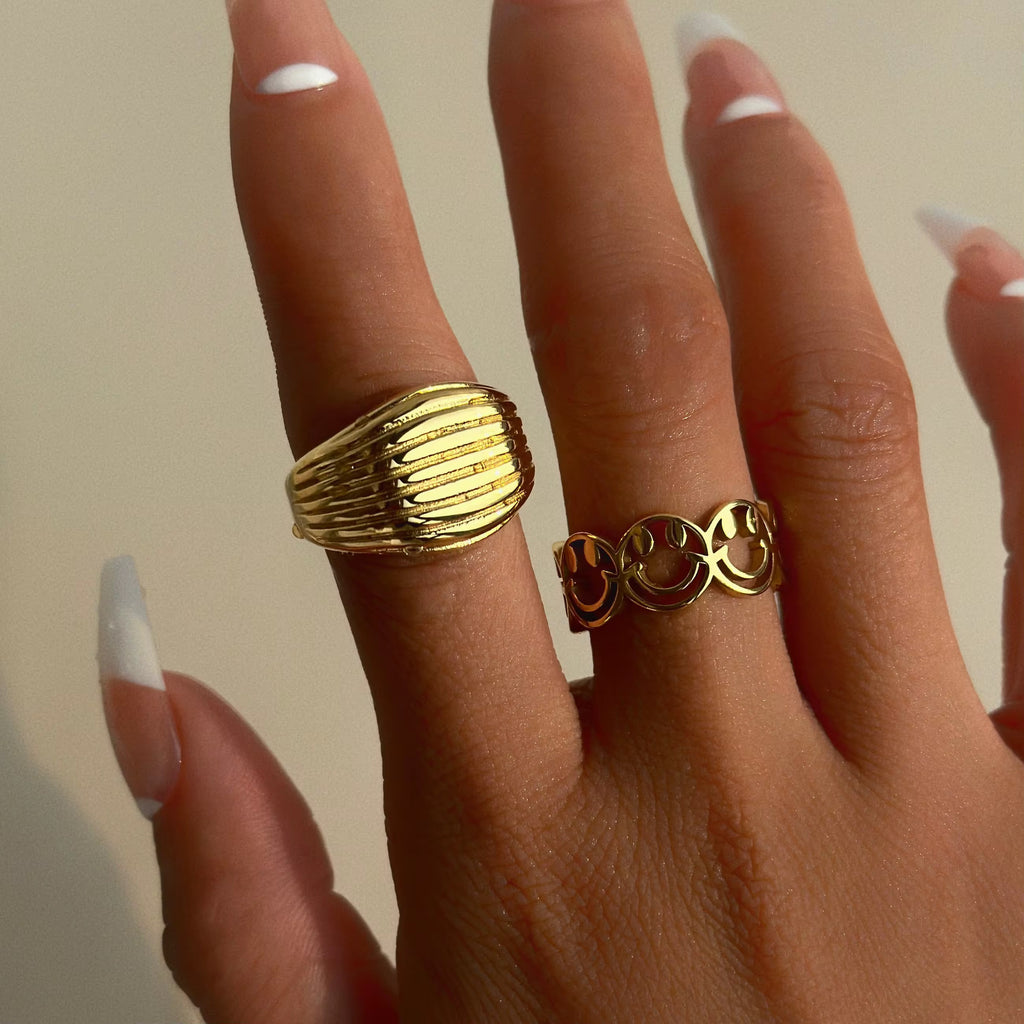 “All Smiles” Ring